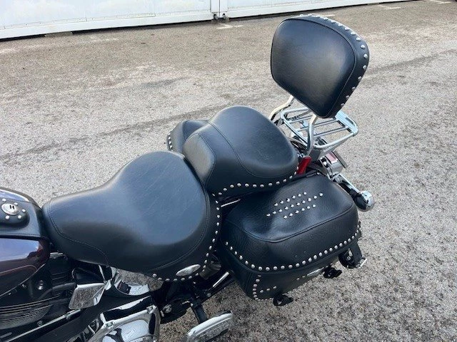 Harley-Davidson Softail Heritage Classic FLSTC (Deep Cherry/Black Pearl) - Bild 10