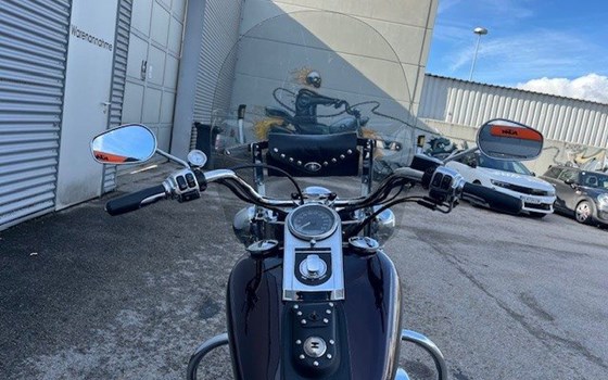 Gebrauchtmotorrad Harley-Davidson Softail Heritage Classic FLSTC - Bild 11