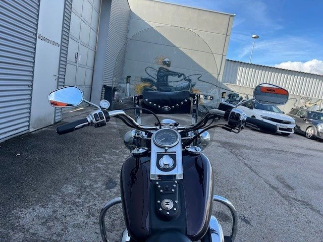 Harley-Davidson Softail Heritage Classic FLSTC (Deep Cherry/Black Pearl) - Bild 11