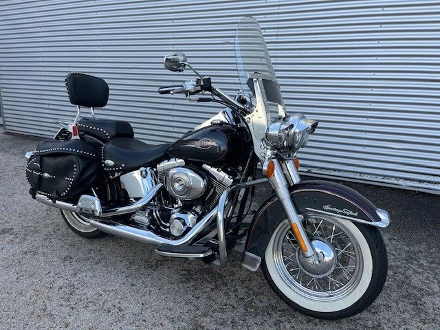 Harley-Davidson Softail Heritage Classic FLSTC (Deep Cherry/Black Pearl) - Bild 4