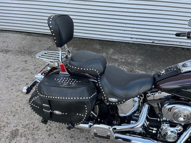 Harley-Davidson Softail Heritage Classic FLSTC (Deep Cherry/Black Pearl) - Bild 6