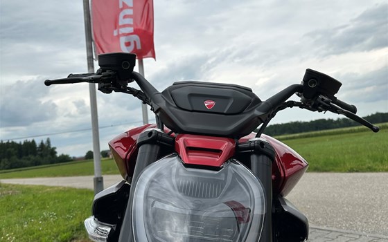 Neufahrzeug Ducati XDiavel V4 - Bild 11
