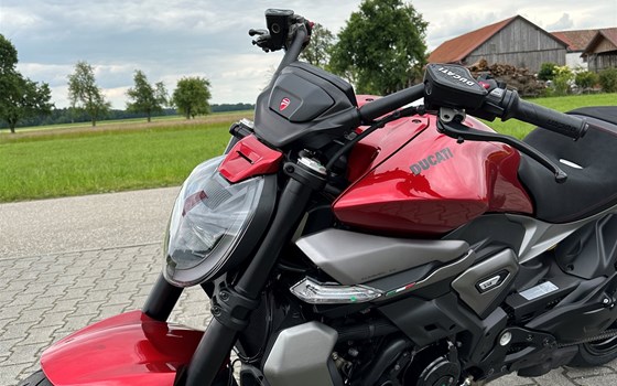 Neufahrzeug Ducati XDiavel V4 - Bild 5
