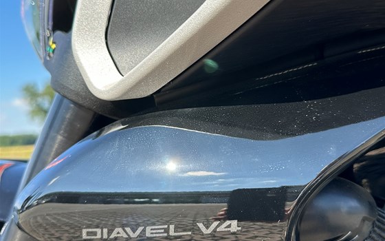 Gebrauchtmotorrad Ducati Diavel V4 - Bild 5