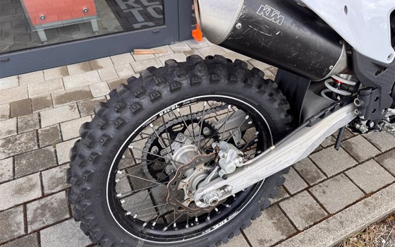 Gebrauchtmotorrad KTM 450 SX-F - Bild 8