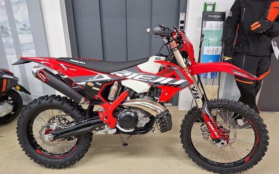 Gebrauchtmotorrad Rieju MR PRO - Bild 1