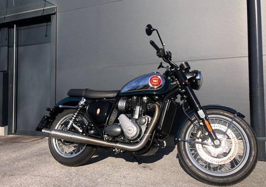 GEBRAUCHTFAHRZEUG BSA Gold Star 650