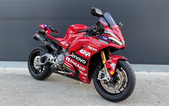 Gebrauchtmotorrad Ducati Panigale V2 S - Bild 1