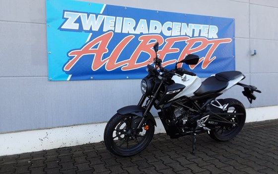 Gebrauchtmotorrad Honda CB125R - Bild 6