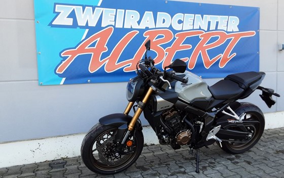 Gebrauchtmotorrad Honda CB650R E-Clutch - Bild 7