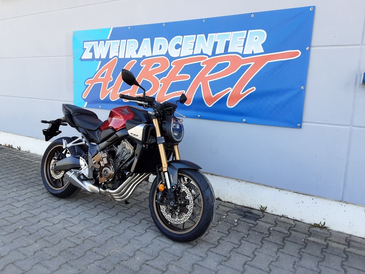 Honda CB650R E-Clutch