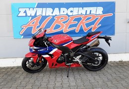 Neumotorrad Honda CBR1000RR-R Fireblade