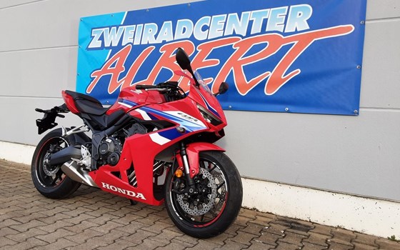 Gebrauchtmotorrad Honda CBR650R - Bild 3