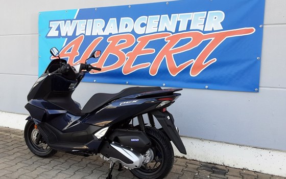 Gebrauchtmotorrad Honda PCX125 - Bild 2