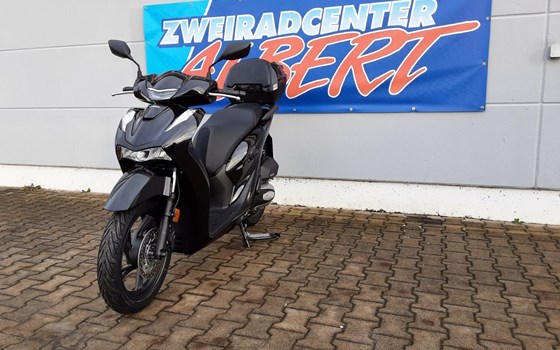 Gebrauchtmotorrad Honda SH125i - Bild 2