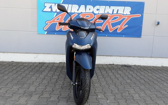 Gebrauchtmotorrad Honda SH350i - Bild 8