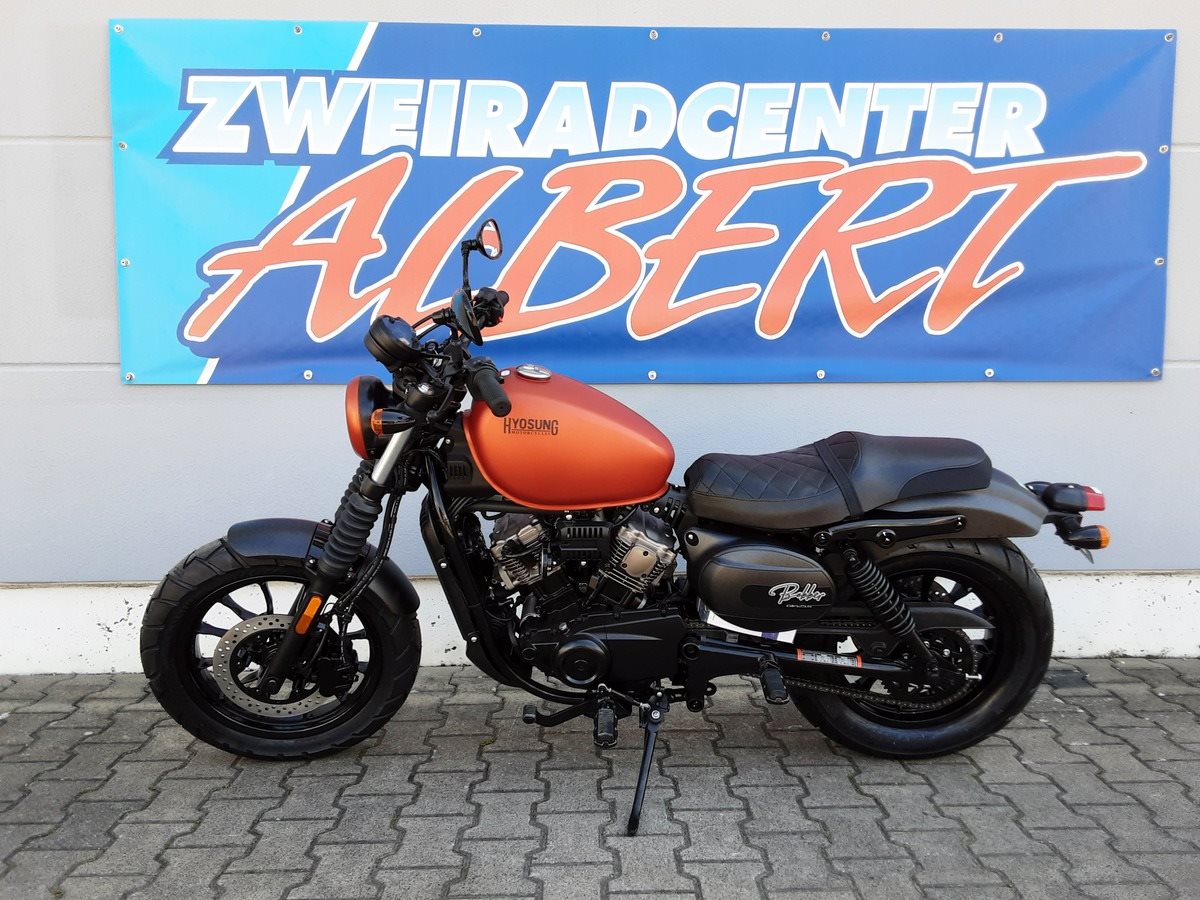 Hyosung GV 125 S Aquila