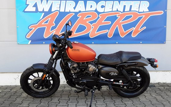 Neufahrzeug Hyosung GV 125 S Aquila - Bild 1