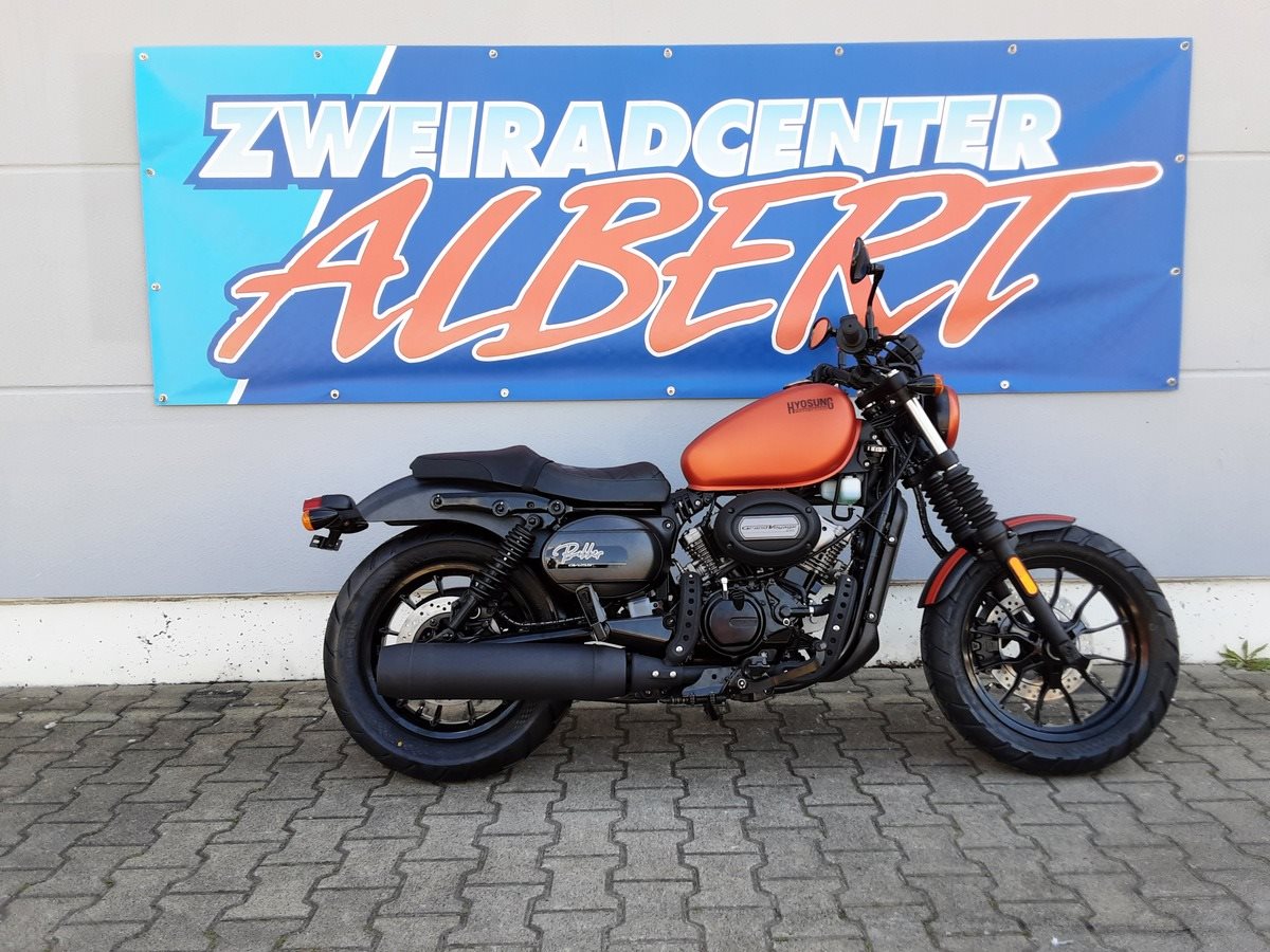 Hyosung GV 125 S Aquila