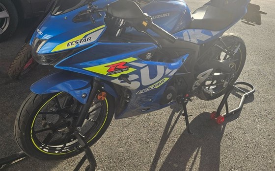 Gebrauchtmotorrad Suzuki GSX-R125 - Bild 2