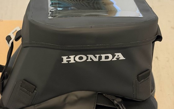 Gebrauchtmotorrad Honda NT1100 DCT - Bild 25