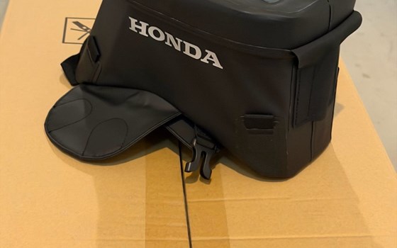 Gebrauchtmotorrad Honda NT1100 DCT - Bild 27