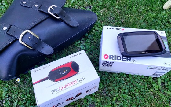 Gebrauchtmotorrad Harley-Davidson Sportster XL 883 N Iron - Bild 2