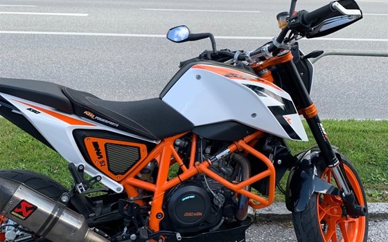 Gebrauchtmotorrad KTM 690 Duke R - Bild 1