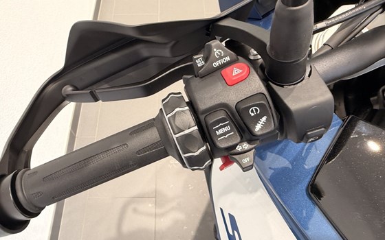 Gebrauchtmotorrad BMW S 1000 XR - Bild 5