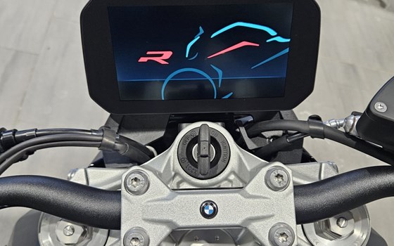 Neufahrzeug BMW F 900 R - Bild 11