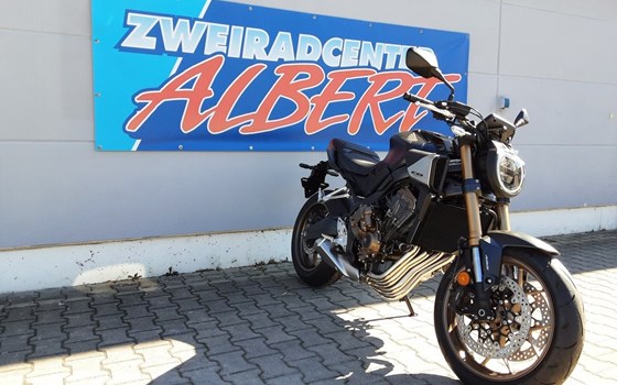 Gebrauchtmotorrad Honda CB650R E-Clutch - Bild 8