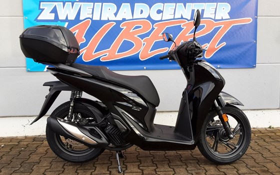 Gebrauchtmotorrad Honda SH150i - Bild 1