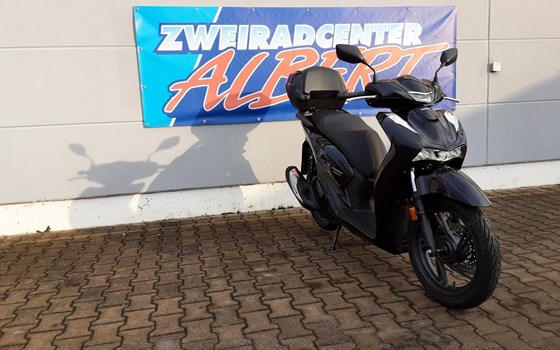 Gebrauchtmotorrad Honda SH150i - Bild 6