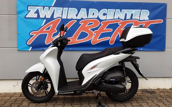 Gebrauchtmotorrad Honda SH150i - Bild 1