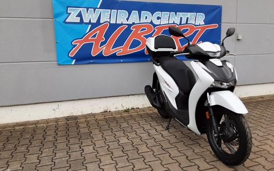 Gebrauchtmotorrad Honda SH150i - Bild 2