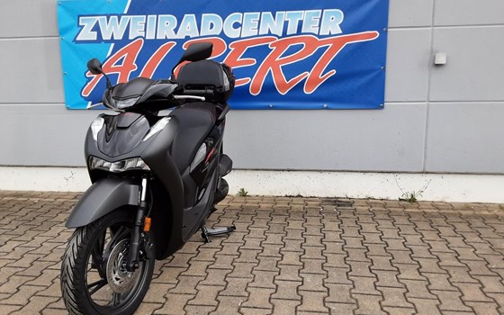 Gebrauchtmotorrad Honda SH150i - Bild 9
