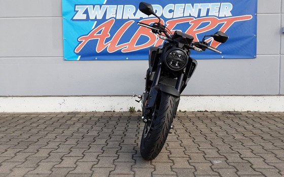 Gebrauchtmotorrad Honda CB125R - Bild 8