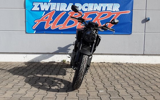 Gebrauchtmotorrad Honda CB125R - Bild 2