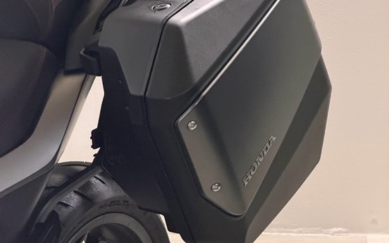 Gebrauchtmotorrad Honda NT1100 DCT - Bild 29