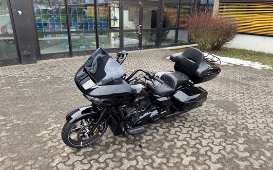 Gebrauchtmotorrad Harley-Davidson Road Glide FLTRX - Bild 5
