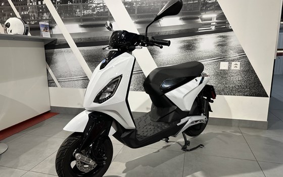 Motorrad Occasion Piaggio 1 Active - Bild 3