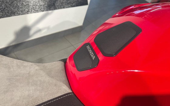 Neufahrzeug Honda CB1000 Hornet - Bild 11