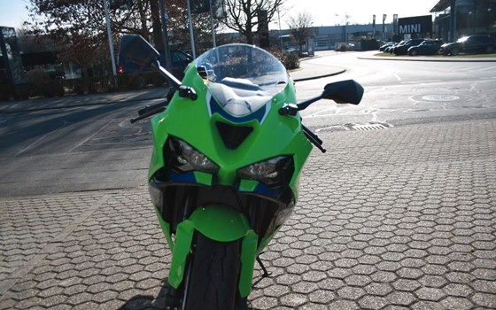 Neufahrzeug Kawasaki Ninja ZX-6R - Bild 2