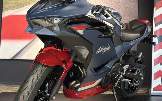 Neufahrzeug Kawasaki Ninja 500 SE - Bild 2