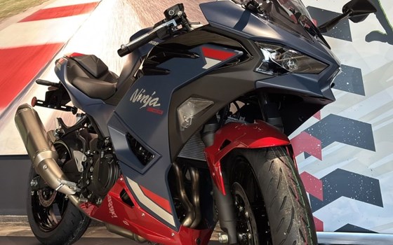 Neufahrzeug Kawasaki Ninja 500 SE - Bild 4