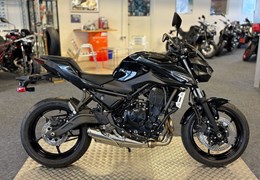 Neumotorrad Kawasaki Z650 S