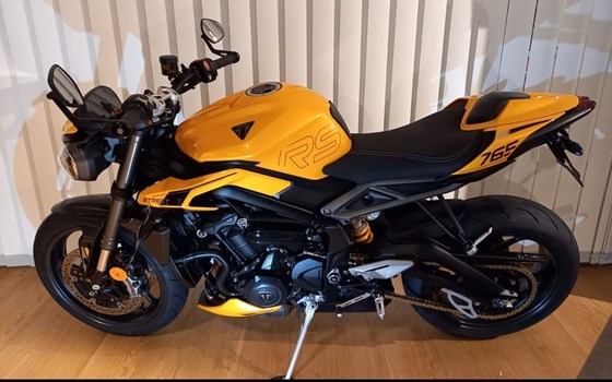 Gebrauchtmotorrad Triumph Street Triple RS - Bild 3