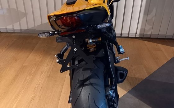 Gebrauchtmotorrad Triumph Street Triple RS - Bild 4
