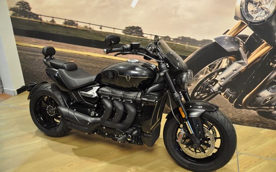 Gebrauchtmotorrad Triumph Rocket 3 Storm GT - Bild 1