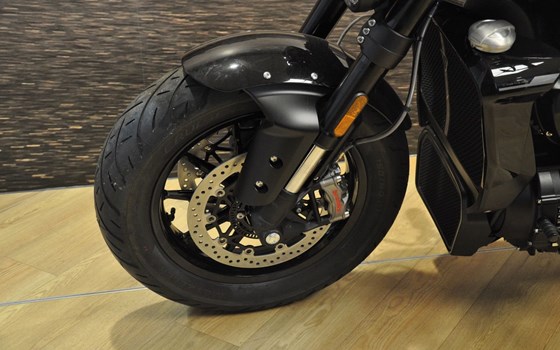 Gebrauchtmotorrad Triumph Rocket 3 Storm GT - Bild 10